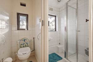 Photo 15- click for photo gallery